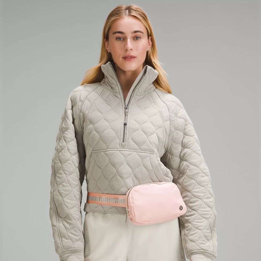 Lululemon Everywhere Belt Bag (1L) - Pink Mist/Silver/White Opal Wordmark